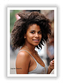  Zazie Beetz 2 