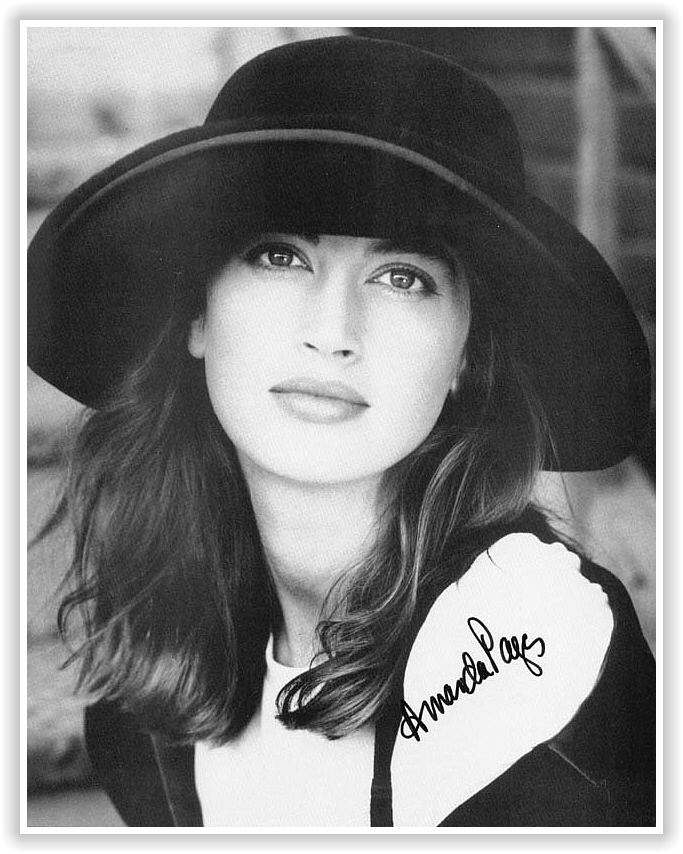  Amanda Pays 1 