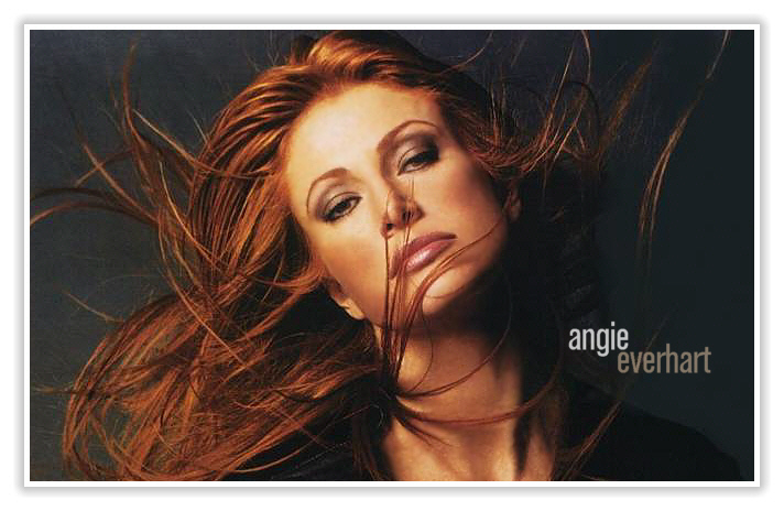  Angie Everhart 