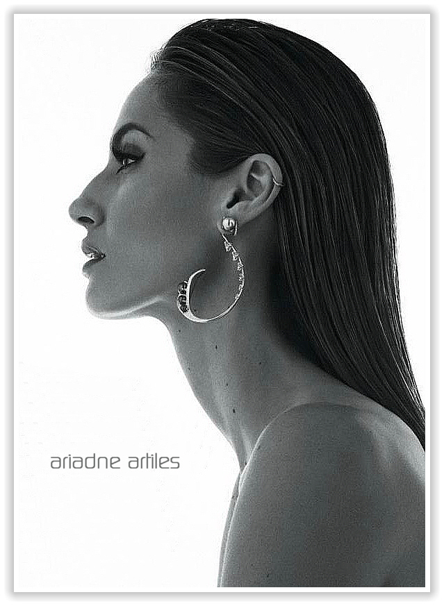  Ariadne Artiles 12 