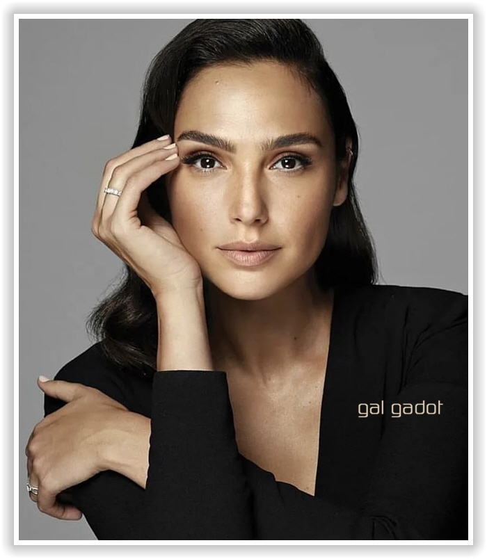  Gal Gadot 2 