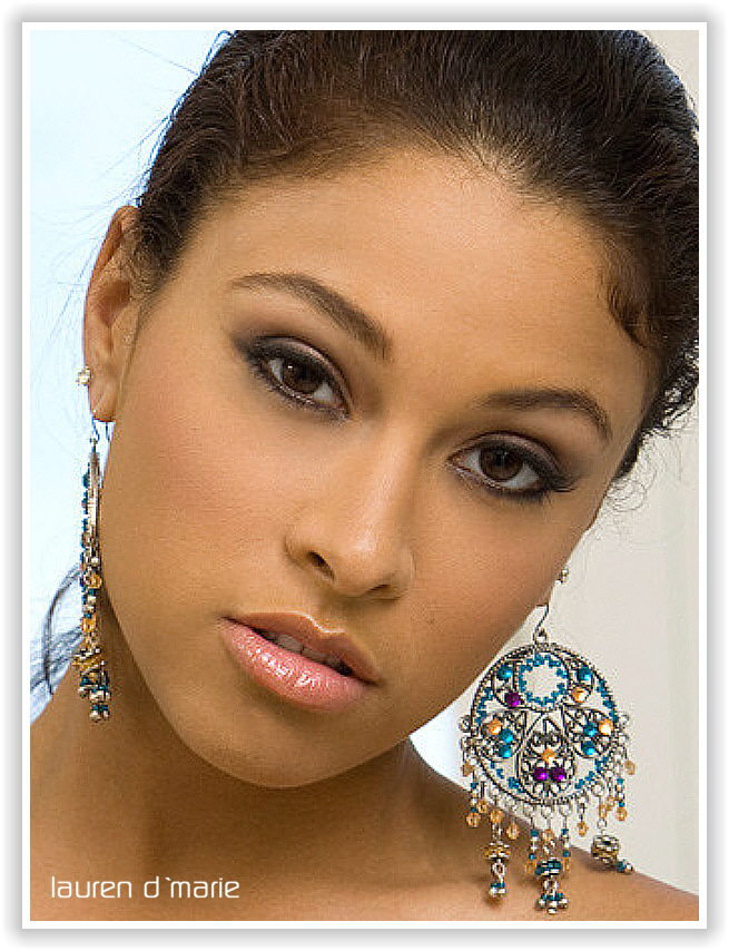  Lauren D'Marie 2 